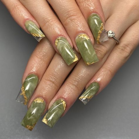 Earth Tone Nail Ideas, Short Earthy Nails, Earth Nails Designs, Peridot Nails, Morocco Nails, Earthy Nails Designs, Earthy Tone Nails, Tan Nail Designs, Eid Nails