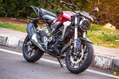 Suzuki Bike, Honda Cb300r, Honda Cbr250r, Future Technology Concept, Suzuki Bikes, Best Motorbike, Street Machine, Cb 300, Street Motorcycle