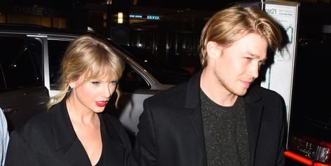 Celebrity Sightings in New York City - October 6, 2019 Taylor Swift Joe Alwyn, Taylor And Joe, Taylor Swift And Joe Alwyn, Taylor Swift Boyfriends, Justin Vernon, Astro Pop, Joe Alwyn, Matt Healy, Taylor Swift New