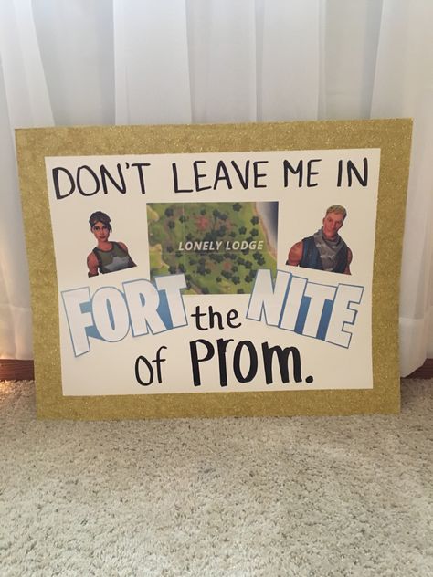 Promposal for him Boxing Promposal Ideas, Twilight Promposal Ideas, Promposal Ideas For Boys, Prom Posters Proposal For Boyfriend, Canes Promposal, Travis Scott Promposal, Tolo Proposal Ideas For Guys, Boy Promposal, Cringe Promposal