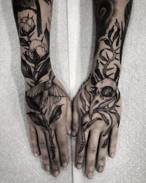 Upper Arm Blackwork Tattoo, Dark Botanical Tattoo Sleeve, Hand Tattoo Botanical, Blackwork Wrist Tattoo, Creepy Botanical Tattoo, Grunge Floral Tattoo, Gothic Patch Work Tattoo, Thorns And Leaves Tattoo, Lower Hand Tattoo