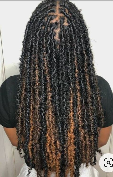 Butterfly Locs, Big Box Braids Hairstyles, Faux Locs Hairstyles, African Hair Braiding Styles, Box Braids Hairstyles For Black Women, Cute Braided Hairstyles, Braids Hairstyles Pictures, Pelo Afro, Protective Hairstyles Braids