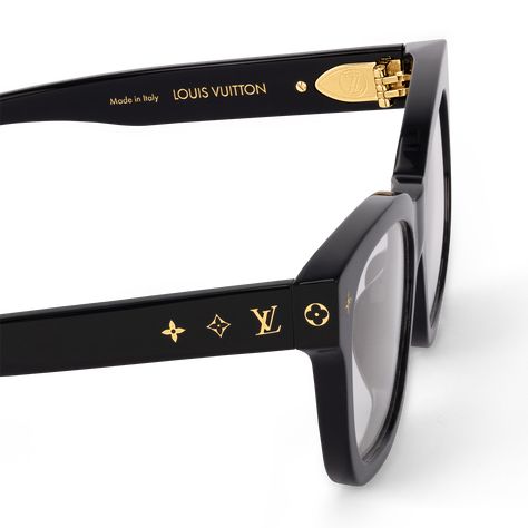 LOUIS VUITTON® - My Monogram Anti-blue Light Glasses - Black Blue Designer Prescription Glasses Woman, Baddie Sunglasses, Lv Glasses, Louis Vuitton Glasses, Glasses Fashion Eyewear, Womens Prescription Glasses, Mens Eye Glasses, Chic Glasses, Louis Vuitton Sunglasses