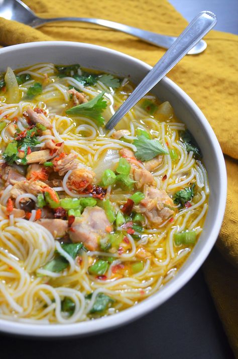 Chicken Vermicelli Soup Rice Vermicelli Soup, Chicken Vermicelli Salad, Chicken Soup With Vermicelli Noodles, Soup With Vermicelli Noodles, Vermicelli Soup Recipes Easy, Chicken And Vermicelli Noodles, Rice Vermicelli Recipes Soups, Recipes With Vermicelli Rice Noodles, Vietnamese Chicken Noodle Soup