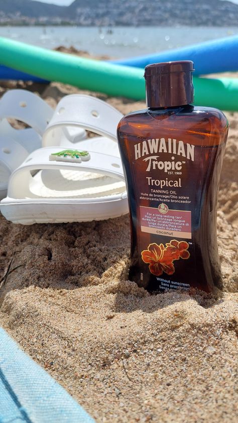 Hawaiian tropic tanning oil, at the beach, catalunya, roses, Barcelona, summer Hawaiin Tropics Tanning Oil, Old Lady Aesthetic, Hawaiian Tropic Tanning Oil, Maldives Trip, Mermaid Food, Barcelona Summer, Tanning Oils, Lady Aesthetic, Glow Up Guide