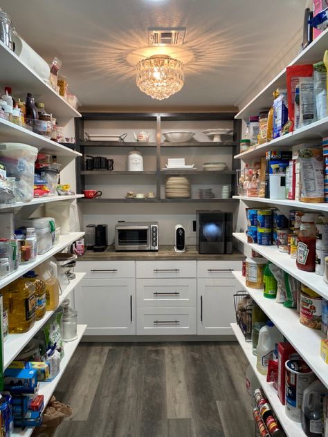 Walk In Pantry With Coffee Station, Barndo Addition, Washer Dryer Room, Big Pantry Ideas Walk In, Secret Pantry Walk In Barn Door, Walk In Refrigerator Home, Barndominium Kitchen Corner Pantry, Walk In Pantry With Countertop, Pantry Design Walk In