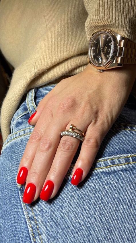 Cute Short Red Nails 2024❤️ Old Money Red Nails, Red Stiletto Nails Short, Cute Short Red Nails, Pointy Nails Short, Parisian Nails, Nails Short Acrylic, Short Red Nails, Stiletto Nails Short, Acrylic Nails Designs