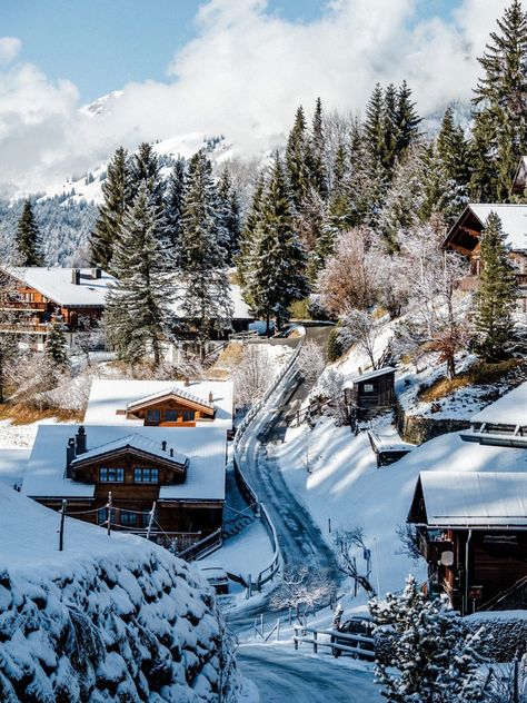 Gstaad Switzerland Winter, Switzerland Winter, Swiss Village, Gstaad Switzerland, Winter Town, Beautiful Place In The World, Switzerland Travel Guide, Skiing Aesthetic, World Most Beautiful Place