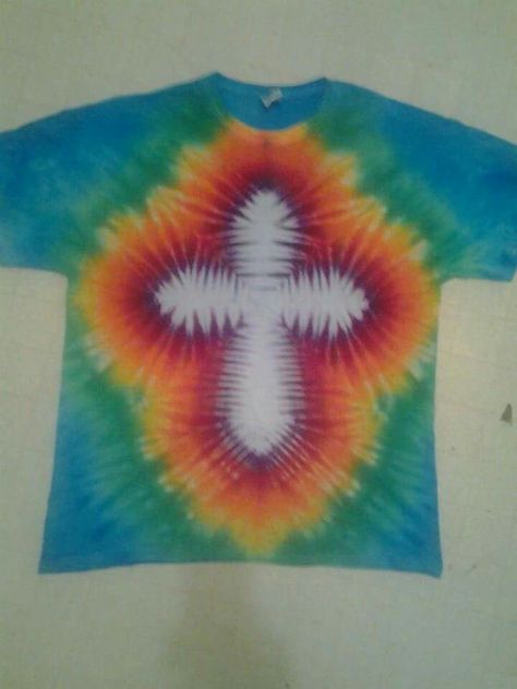 Cross Tie Dye Shirt Diy, Tie Dye Designs Pattern, Tie Die Shirts, Tye Dye Patterns, Tie Dye Patterns Diy, Diy Tie Dye Shirts, Vbs 2023, Dye Patterns, Vbs 2024