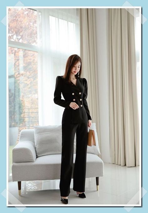 [Ad] 61 Womens Suits Wedding Guest Outfit Tricks You Have To See #womenssuitsweddingguestoutfit Womens Suits Wedding Guest Outfit, Womens Suits Wedding, Suits Wedding Guest, Professional Office Outfit, Stylish Office Wear, Business Dress Women, Neat Casual Outfits, Outfit Tips, Suits Wedding