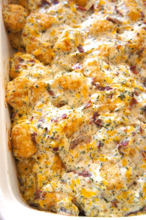 Bacon Ranch Tater Tot Casserole, Ranch Tater Tot Casserole, Breakfast Casserole With Bacon, Poor Food, Tot Breakfast Casserole, Casserole With Bacon, Tater Tot Casserole Recipe, Tater Tot Breakfast Casserole, Tater Tot Recipes