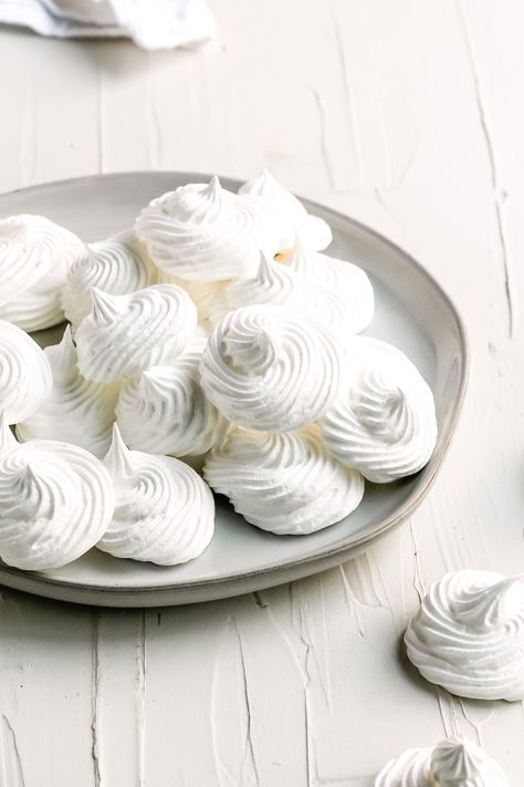 Cuban Merenguitos (Meringue Cookies/Kisses) - A Sassy Spoon Hispanic Desserts, Best Shortbread Cookie Recipe, Cuban Desserts, Perfect Meringue, Guava Cake, Cuban Dishes, Cuban Coffee, Shortbread Cookie Recipe, Meringue Cookies