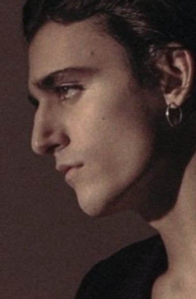 Guy Looking To The Side Reference, Men Yearning, Man Side Profile Reference, Man Side View, Sharp Face Features, Male Face Anatomy, Big Nose Men Aesthetic, Elf Face Claim Male, Eyes Side View