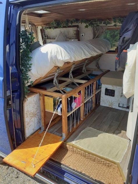 Exterior Van Design, Minivan Camping Hacks, Cat Van Life, Van Life Storage Hacks, Simple Van Build, Van Camping Ideas, Hippie Van Interior, Omgebouwde Bus, Yellow Kitchen Cabinets