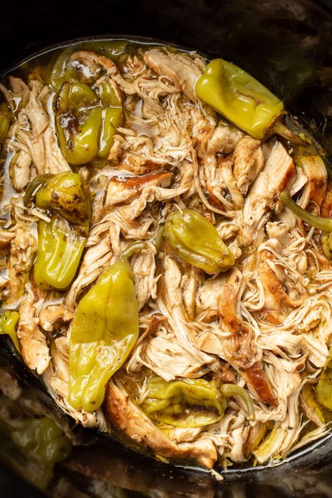 This Mississippi chicken recipe is easy and has very few ingredients! It has a zesty and tangy sauce with pepperoncini peppers. Chicken Recipes Peppers, Pepperoncini Crockpot Chicken, Chicken Ranch Pepperocini Crockpot, Zesty Crockpot Chicken, Chicken Crockpot Recipes Low Sodium, Pepperoni Chicken Crockpot, Pepperoncini Chicken Tipsy Housewife, Chicken And Hot Pepper Recipes, Slow Cooker Dr Pepper Chicken