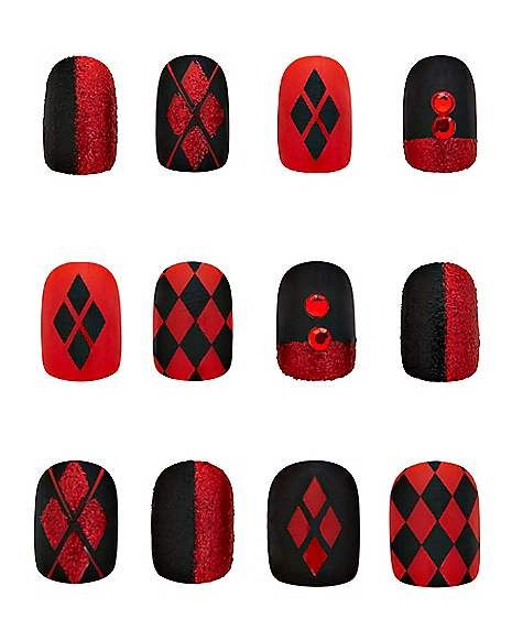 Dc Comics Nail Art, Harley Quinn Nail Ideas, Dc Nail Art, Joker And Harley Quinn Nails, Harley Quinn Inspired Nails, Harley Quinn Nails Acrylic, Harley Quinn Nails Designs, Harley Quinn Nail Art, Harley Nails