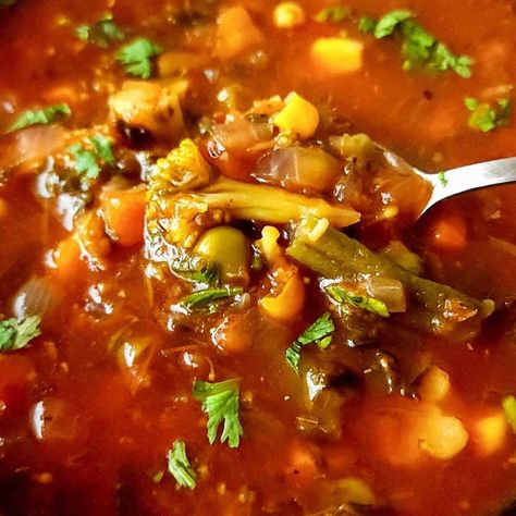 Vegetable Beef Soup With Frozen Veggies, Veggie Soup With Frozen Veggies, Soup Using Frozen Vegetables, Vegetable Soup With Frozen Vegetables, Soup Frozen Vegetables, Soup With Frozen Vegetables, Frozen Vegetable Soup, Slow Cooker Vegetable Soup, Zone Diet Recipes