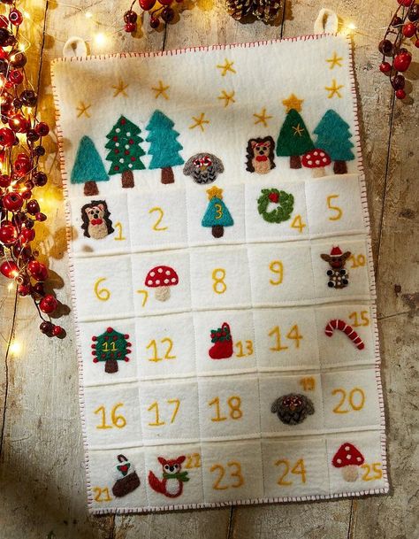 Multi Felt Advent Calendar, FatFace.com Felt Calendar, Felt Advent Calendar, Homemade Advent Calendars, Chocolate Advent Calendar, Textile Art Embroidery, Chocolate Coins, Cosy Christmas, Diy Advent Calendar, Days Until Christmas