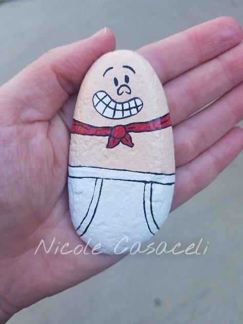 Sully Rock Painting, Rock Painting Ideas Cartoon, Painted Rock Characters, Book Character Painted Rocks, Painted Rocks Characters, Rock Painting Characters, Cute Rock Painting Ideas Easy Disney, Funny Painted Rocks Ideas, Cool Rock Painting Ideas Funny