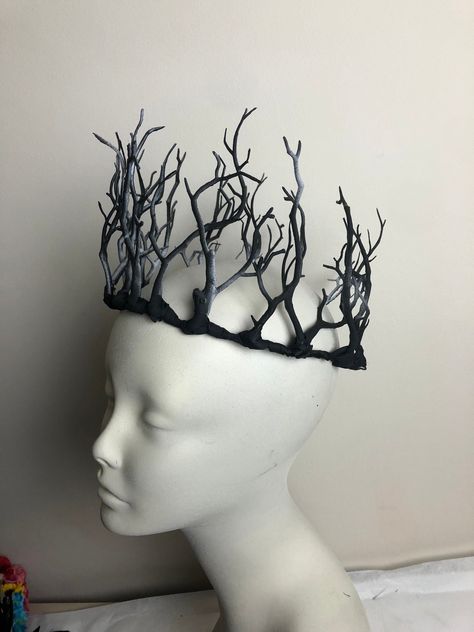 Royal Cosplay, Twig Crown, Halloween Crown, Natural Forest, Silver Mask, Crown Headpiece, Bird Costume, Fairy Crown, Diy Crown