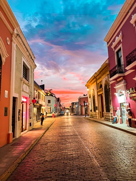 Night Street Photography, Life Calendar, Merida Yucatan Mexico, Tulum Travel, Merida Mexico, Merida Yucatan, Night Street, Yucatan Mexico, Central American