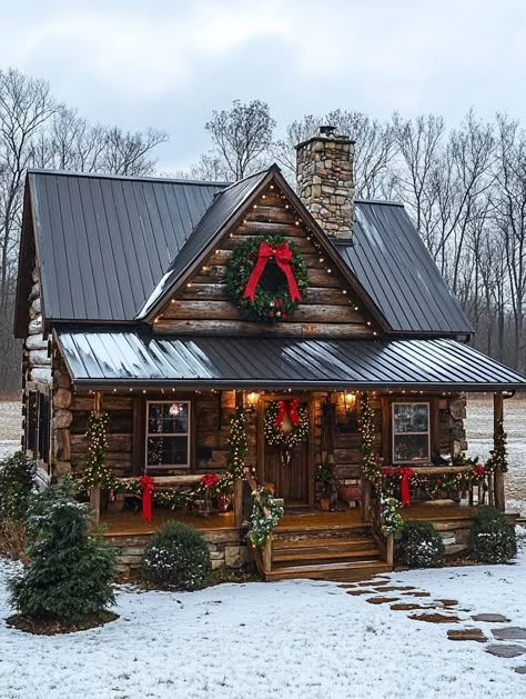 Lodge Exterior, Cabin Exteriors, Small Rustic House, Cottage Tiny House, Log Home Interiors, Log Cabin Rustic, Barn House Design, Cabin Exterior, Getaway Cabins