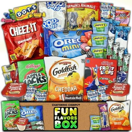 This Fun Flavors Box 40 favorite variety pack snack care bundle care package is packed with fun flavored treats. Makes an ideal gift for kids and students. This is the perfect gift choice for anyone you might be struggling to find what to get. They will get a sampling of their favorite brand name snacks and love your gift and thoughtfulness. The perfect lunch box gift to brighten your child's day. Size: One Size. Snacks To Sell, Oreo Treats, Packing Lunch, Cereal Cookies, Box Snack, Family Snacks, Natural Snacks, Lunchbox Treats, Lunch Box Snacks