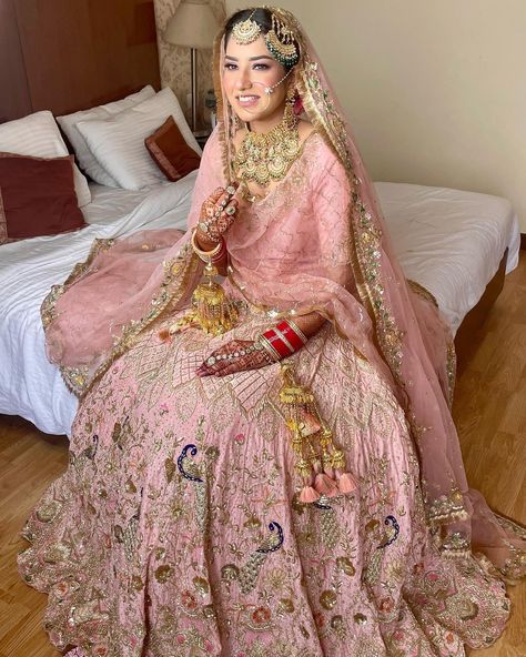 Punjabi Wedding Lengha Pink, Punjabi Bride Lehenga, Lengha Pink, Harshdeep Kaur, Bridal Suits Punjabi, Wedding Lengha, Asian Attire, Bridal Aesthetic, Punjabi Dresses