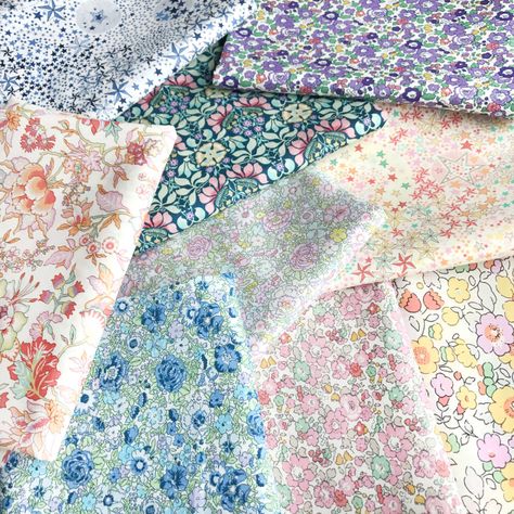 Liberty of London Precuts Liberty Quilt, Frames Design, Liberty Print Fabric, Spring Sewing, Fabric Stores, Quilted Table Runners Patterns, Liberty Fabrics, Liberty Of London Fabric, Fabric Ideas