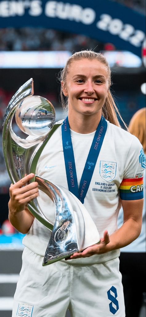 Lionesses Wallpaper England, Leah Williamson Wallpaper Iphone, Woso Football Wallpaper, England Lionesses Wallpaper, Lionesses Football Wallpaper, Women Football Wallpaper, Womens Football Aesthetic, Womens Football Wallpaper, Women’s Football