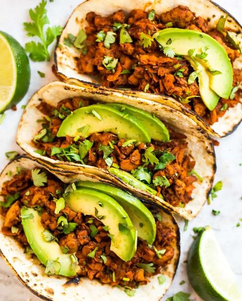 How To Cook Tempeh, Tempeh Tacos, Veggie Enchiladas, Roasted Fingerling Potatoes, Tempeh Recipes, Chili Spices, Tips To Save Money, Vegan Tacos, Tempeh