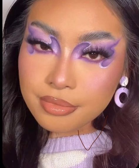 This look made me cry so much… The tutorials was created first before the main look I did this look for two days before I was able to come out with this look😩😩😩 What do you think?? #estrellasofesther #esther’sestrella #makeuptutorial #pinterest #60daychallenge #makeupartist #purple #purple💜 60 Day Challenge, Fairy Cosplay, Cosplay Makeup, Face Painting, Makeup Artist, Makeup Tutorial, You Think, Thinking Of You, Purple