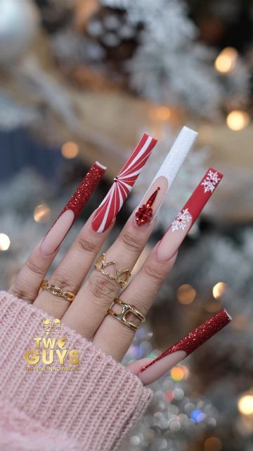 Christmas Nails With Rhinestones, Future Nails, Nails With Rhinestones, Diy Acrylic Nails, Baddie Nails, Nails Design With Rhinestones, Winter Inspo, Nail Stuff, Long Acrylic Nails Coffin