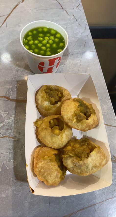 Pani Puri Snap, Indian Fast Food, Eating Food Funny, Snap Story, Pani Puri, Foodie Instagram, Food Funny, Food Medicine, Air Fryer Dinner Recipes