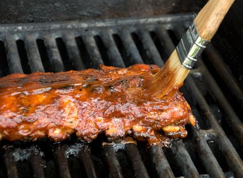 Orange Bbq Sauce Recipe, Bbq Ribs Recipe, Brisket Seasoning, Mop Sauce, Easy Bbq Chicken, Bbq Recipes Ribs, Apple Bourbon, Bbq Pork Ribs, Ribs Recipe