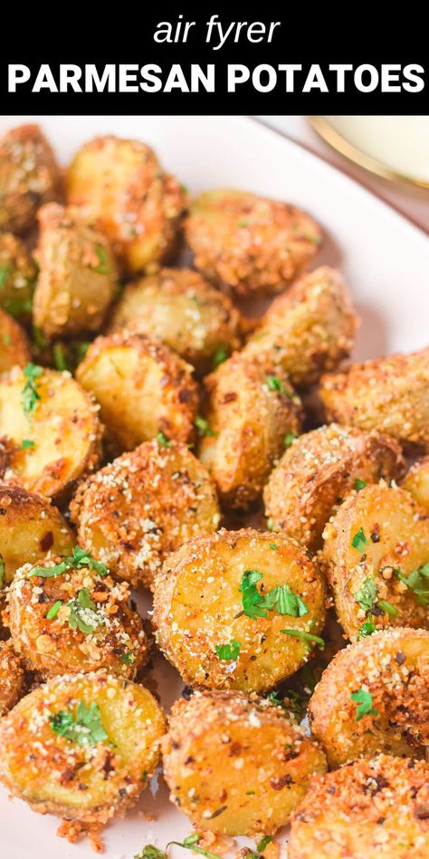 parmesan crusted potatoes on plate Air Fryer New Potatoes Recipes, Air Fryer Garlic Parmesan Potatoes, Air Fryer Parmesan Potatoes, Parmesan Potatoes Air Fryer, Parmesean Potatoes, Potatoes In Air Fryer, Amazing Easy Recipes, Air Fry Potatoes, Garlic Parmesan Potatoes