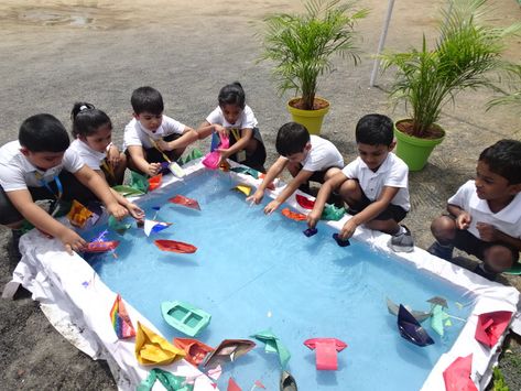 Transport Day Celebration In School, Water Transport, Steam Lessons, Cars And Bikes, Blue Blouse Designs, Boat Day, Kindergarden Activities, Transportation Theme, School Activities