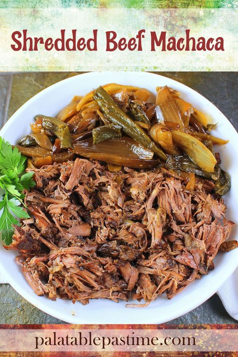 Enchilada Gravy Recipe, Beef Machaca, Enchilada Gravy, Machaca Recipe, Family Lunches, Shredded Beef Recipes, Bean And Vegetable Soup, Mexican Shredded Beef, Roast Steak