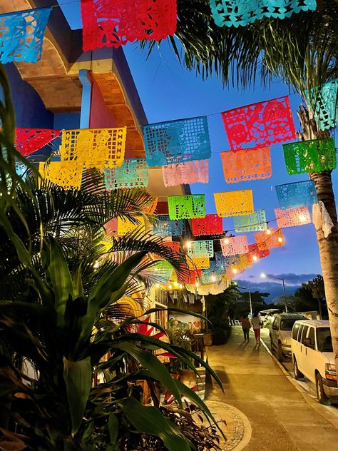 Michoacan Mexico Culture, Mexico Street Art, Salsa Core, Oaxaca Mexico Aesthetic, Mexican Summer Aesthetic, America Latina Aesthetic, Mexican Party Aesthetic, Mexican Asethic, Latin Festival