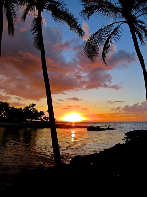 Fairmont Orchid Big Island Sunset Big Island Hawaii Sunset, Sea Scapes, Hawaii Sunset, Island Sunset, Aloha Hawaii, Big Island Hawaii, Ocean Sunset, Summer 24, A Whole New World