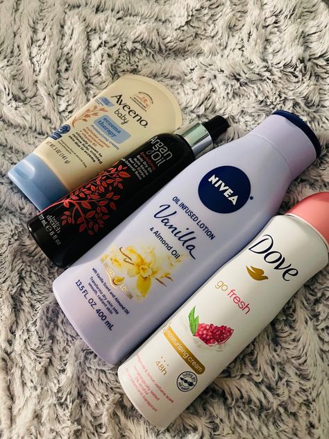 Dove Moisturizer Cream, Dove Moisturizer, Scorpio And Pisces, Hygiene Essentials, Body Care Essentials, Care Routine Aesthetic, Skin Care Routine Aesthetic, Female Hygiene, Skin Self Care