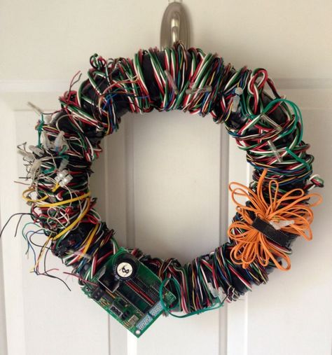 electrician wreath  http://craftgossip.com/electricians-wreath/?utm_source=CraftGossip+Daily+Newsletter&utm_campaign=b1a3008b09-CraftGossip_Daily_Newsletter&utm_medium=email&utm_term=0_db55426a84-b1a3008b09-196060997 Construction Themed Party, Electrician Humor, Electrician Gifts, Fun Wreath, Retirement Parties, Recycled Crafts, Wreath Crafts, Grad Parties, Fun Ideas