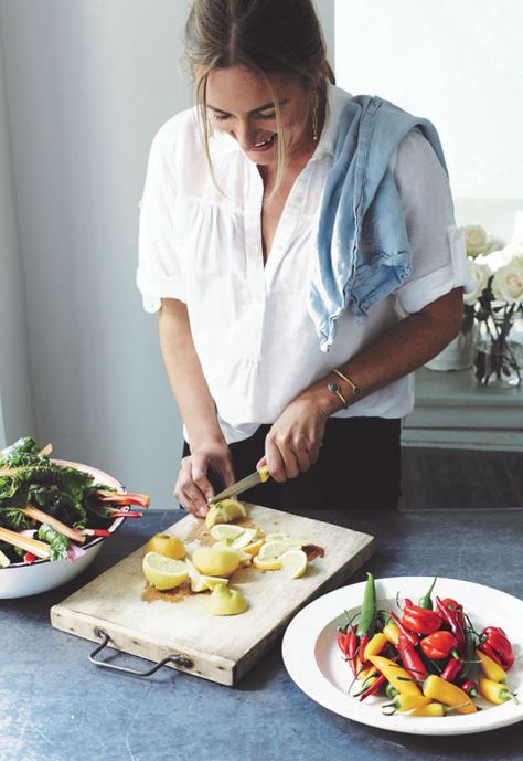 Amelia Freer, Beauty Hacks That Actually Work, Chicken Pumpkin, Nutritional Therapist, Cooking Photography, Deliciously Ella, Nutrition Branding, Branding Photoshoot, Branding Photos