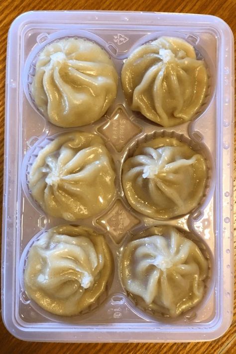 Costco Bibigo Dumplings Dumpling Dough For Chicken And Dumplings, Tik Tok Dumplings, Costco Dumplings, Original Bisquick Dumpling Recipe, Crunchy Dumplings, Bibigo Dumplings, Costco Soup Dumplings, Apply Dumplings, Dumplings Chicken