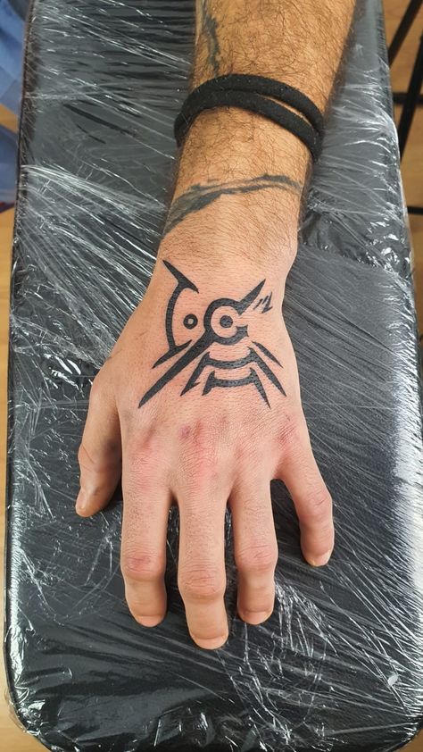 Outsiders Mark Tattoo, Outsider Mark Tattoo, Mark Of The Outsider Tattoo, Rust Tattoo Game, Dishonored Tattoo Ideas, Small Man Tattoo Ideas, Halo Tattoo Design, Outsiders Mark, Simple Hand Tattoos For Guys