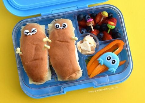 Easy monster lunch idea for kids from Eats Amazing UK - packed in the Yumbox Panino bento box with fun bento picks to decorate Easy Packed Lunch Ideas, Packed Lunch Ideas For Kids, Yumbox Panino, Lunch Supplies, Community Dinner, Lunches For School, Easy Packed Lunch, Packed Lunch Ideas, Kids Packed Lunch