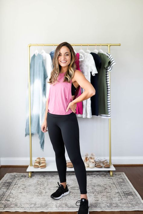 Amazon Activewear | Petite Friendly | Pumps & Push Ups Best Petite Clothes On Amazon, Petite Athletic Body Type Outfits, Petite Athleisure Outfits, Amazon Activewear, Outfit For Petite Women, Winter Outfits Casual, Outfits For Petite, Leggings Winter, Leggings Outfit Casual