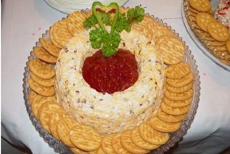 Cheese Ring With Strawberry Preserves, Cheese Ring, Strawberry Preserves, Cheese Ball Recipes, Cayenne Pepper, Cheese Ball, Appetizer Dips, Yummy Appetizers, Pecans