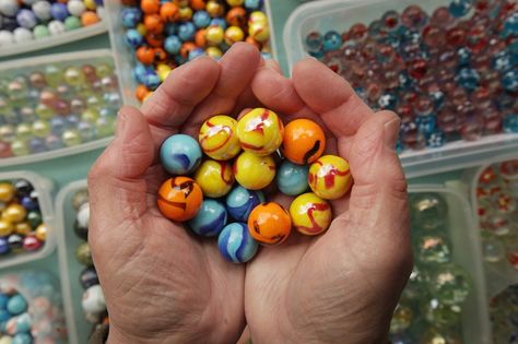 Bag Of Marbles, Free Spirit Tattoo, Marbles For Sale, Marble Falls, Greek Vases, Gazing Ball, How To Make Clay, Clay Vase, Antique Vase