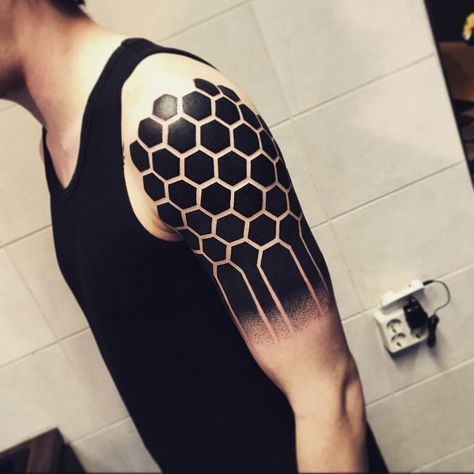 Tattoo Trends Geodesic Sleeve 👍🏼 Follow on Instagram 📸 @thecuriopop & follow the 🔗! #tattoos #tattoosformen Tech Tattoo Design, Deltoid Tattoo, Men Tattoo Ideas Sleeve, Cover Tattoo Ideas, Geometric Pattern Tattoo, Black Gray Tattoo, Black Work Tattoos, Small Black Tattoos, Tattoo Avant Bras